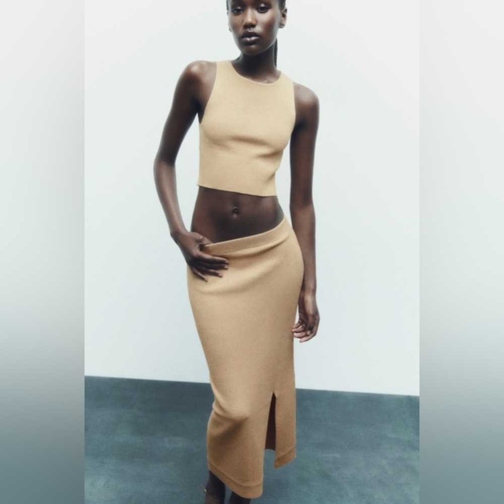 Gold skirt set